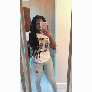 Meet your Posher, Jackie